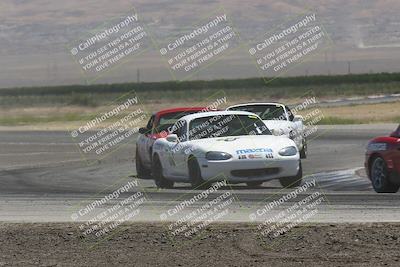 media/Jun-01-2024-CalClub SCCA (Sat) [[0aa0dc4a91]]/Group 3/Race/